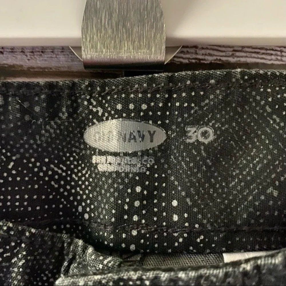 NWT Old‎ Navy Shorts Size 30